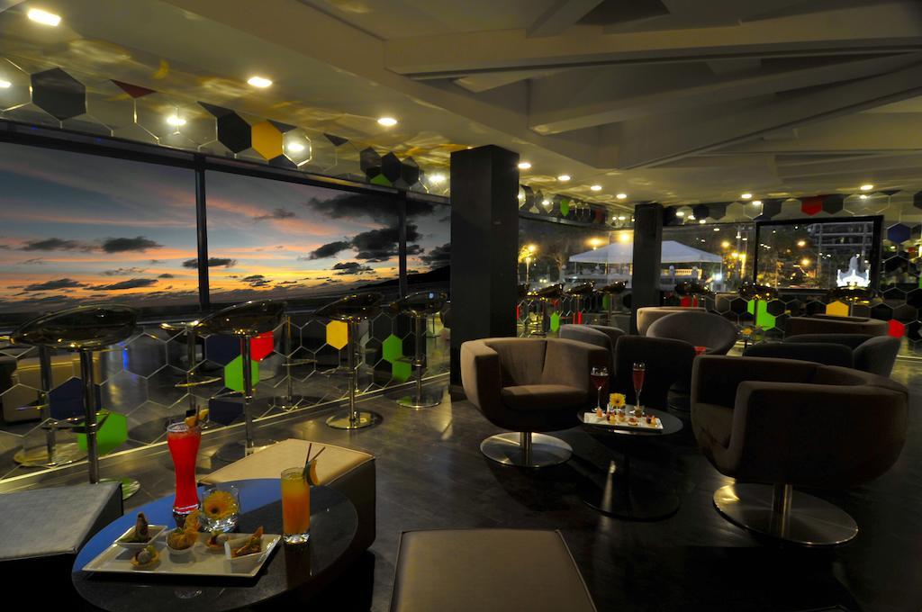 B - Lay Tong Resort Phuket Restaurante foto